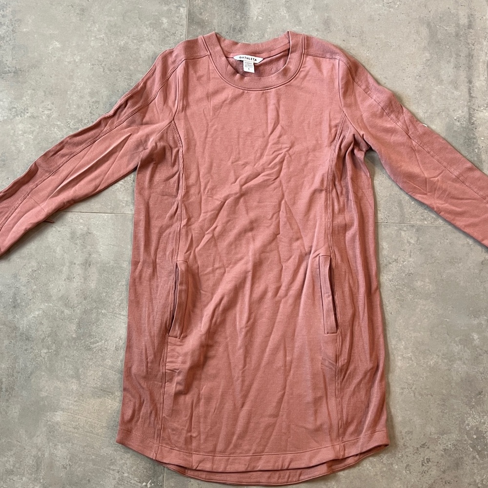 NWT Athleta Tunic Top Size SP